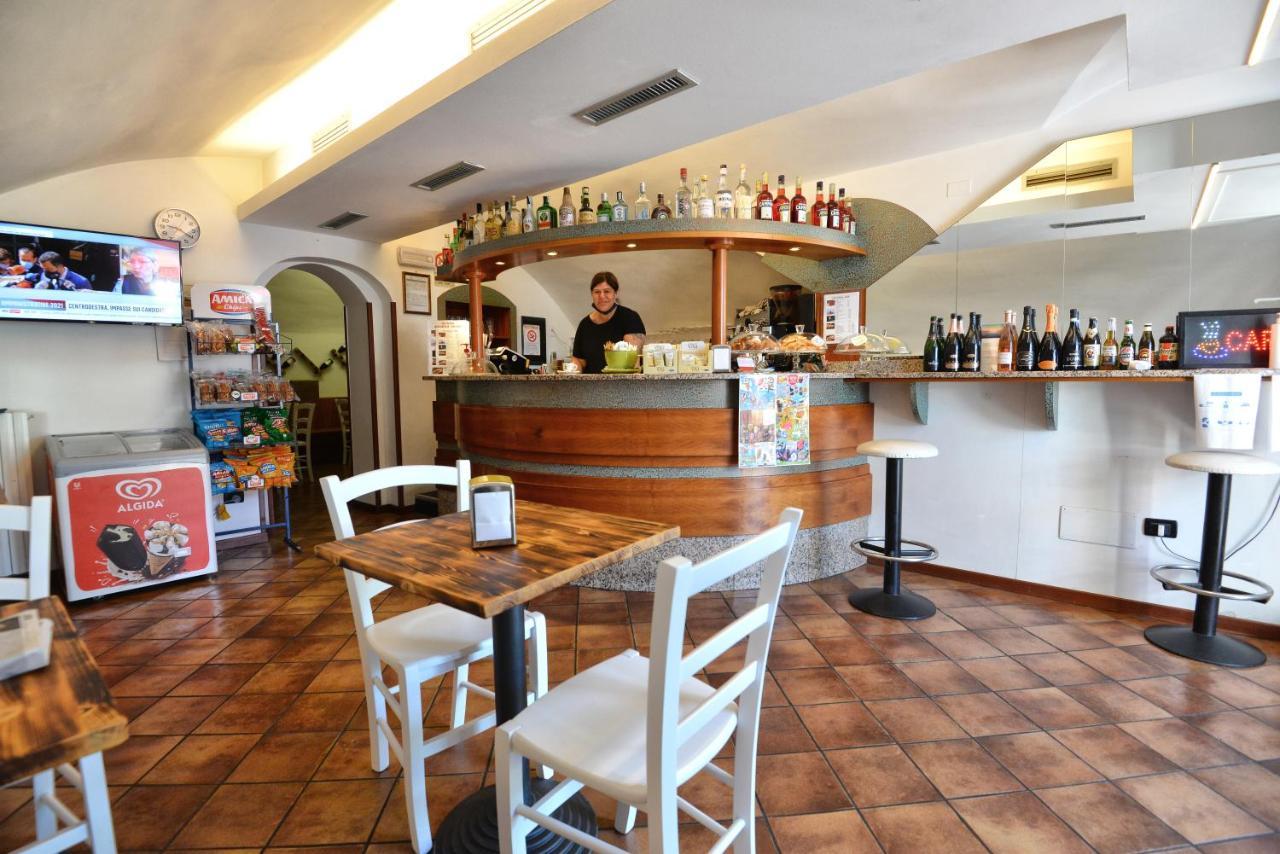 Taverna Affittacamere Gardone Riviera Exteriér fotografie